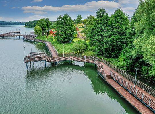 Dębki — Twoja baza wypadowa na Kaszuby